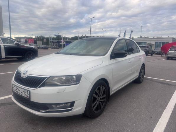 Skoda Rapid I с пробегом 2017 года, цена 999 333 рубля, 191914 км, лифтбек, Автокод Объявления
