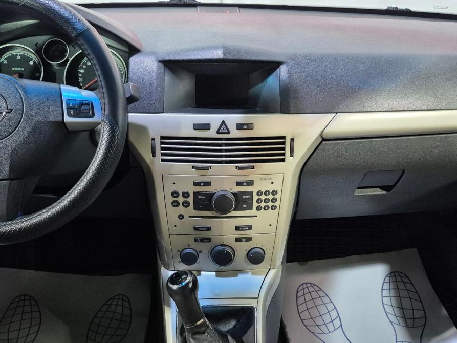 Opel Astra H Рестайлинг Воронеж  - изображение 13