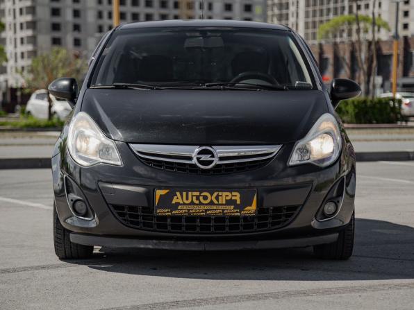 Opel Corsa D Рестайлинг II с пробегом 2013 года, цена 700 000 рублей, 140407 км, хэтчбек, Автокод Объявления