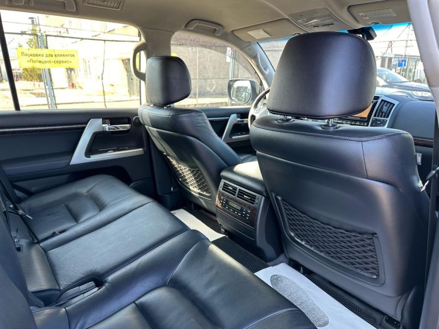 Toyota Land Cruiser 200 Series Рестайлинг 1 Пермь  - изображение 18