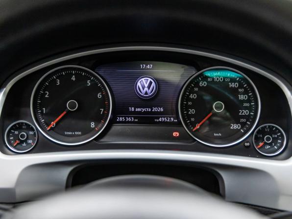 Volkswagen Touareg II с пробегом 2013 года, цена 1 750 000 рублей, 285363 км, внедорожник, Автокод Объявления