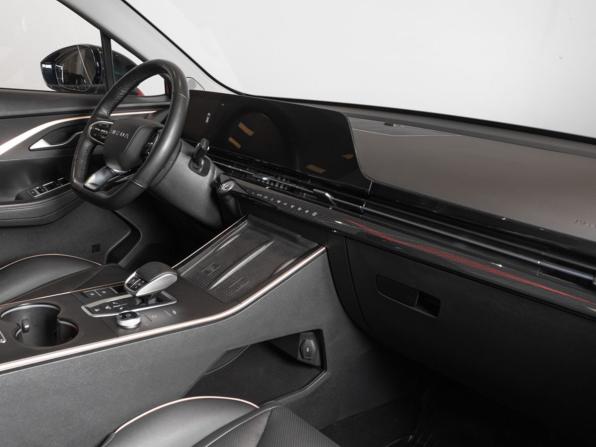 Omoda C5 I с пробегом 2023 года, цена 1 729 900 рублей, 77233 км, внедорожник, Автокод Объявления