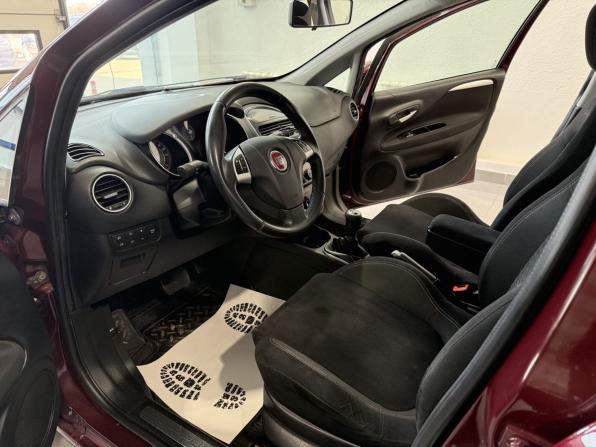 Fiat Punto III Punto с пробегом 2012 года, цена 550 000 рублей, 92210 км, хэтчбек, Автокод Объявления