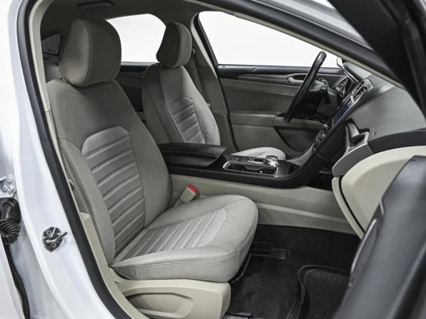 Ford Fusion (North America) II Рестайлинг с пробегом 2020 года, цена 1 398 000 рублей, 178247 км, седан, Автокод Объявления