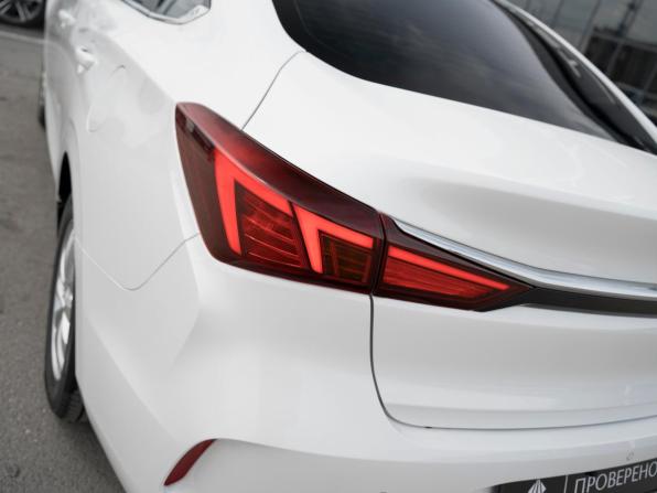 Changan Eado II с пробегом 2023 года, цена 1 850 000 рублей, 5450 км, седан, Автокод Объявления