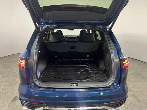 Geely Monjaro I с пробегом 2023 года, цена 3 060 000 рублей, 61542 км, внедорожник, Автокод Объявления