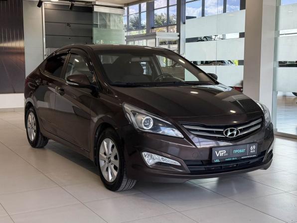 Hyundai Solaris I Рестайлинг с пробегом 2016 года, цена 970 000 рублей, 125001 км, седан, Автокод Объявления