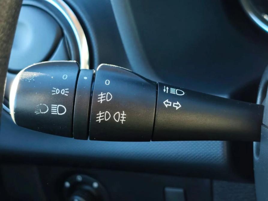 Renault Sandero II Санкт-Петербург  - изображение 12