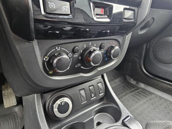 Renault Duster I Рестайлинг с пробегом 2015 года, цена 1 300 000 рублей, 127129 км, внедорожник, Автокод Объявления