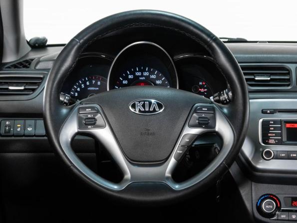 Kia Rio III Рестайлинг с пробегом 2016 года, цена 1 166 000 рублей, 170607 км, седан, Автокод Объявления