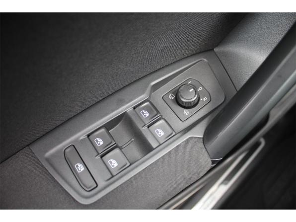 Volkswagen Tiguan II с пробегом 2019 года, цена 2 300 000 рублей, 108577 км, внедорожник, Автокод Объявления