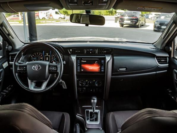 Toyota Fortuner II с пробегом 2018 года, цена 3 700 000 рублей, 132087 км, внедорожник, Автокод Объявления