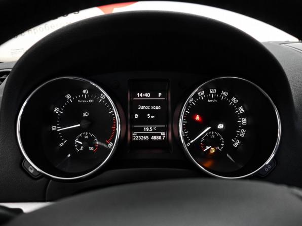 Skoda Yeti I с пробегом 2012 года, цена 749 000 рублей, 223265 км, внедорожник, Автокод Объявления