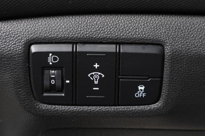 Hyundai Creta I с пробегом 2017 года, цена 1 559 000 рублей, 147142 км, внедорожник, Автокод Объявления