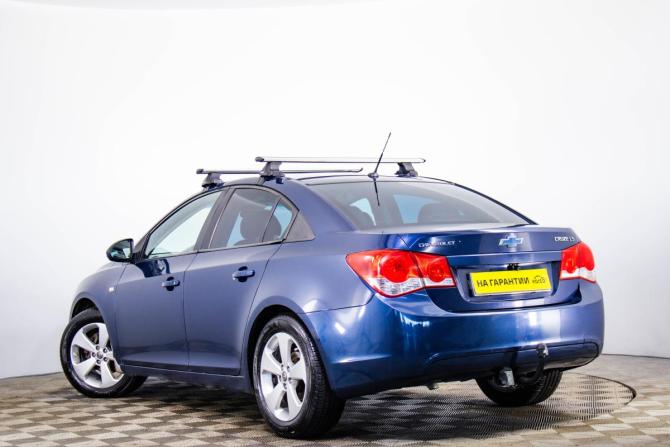 Chevrolet Cruze I с пробегом 2010 года, цена 619 000 рублей, 209080 км, седан, Автокод Объявления