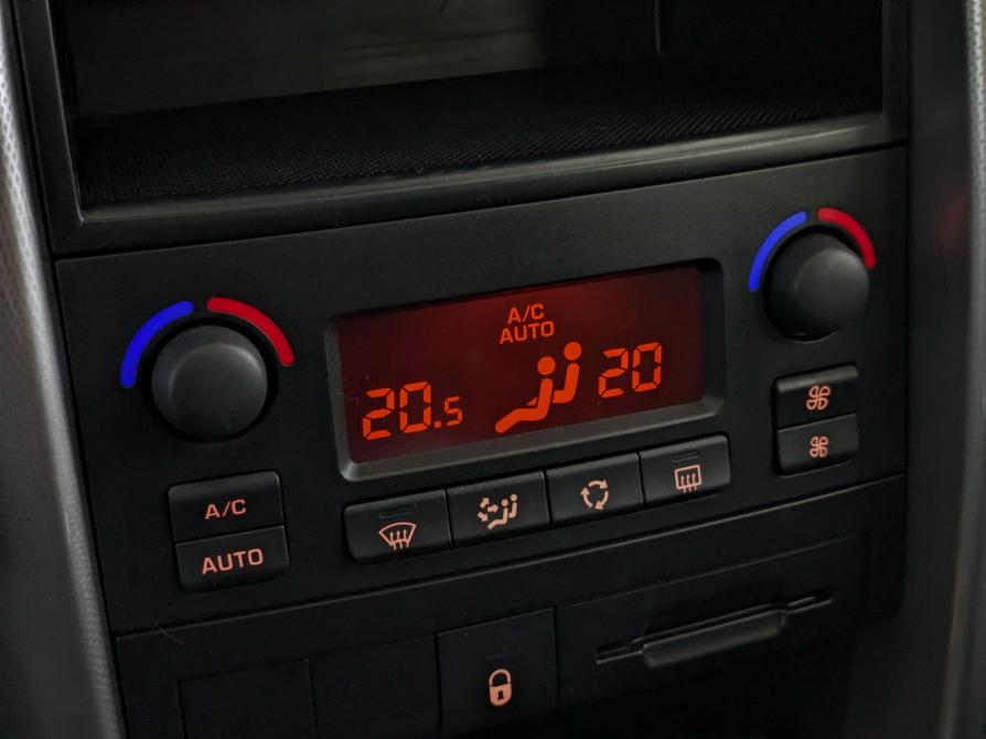 Peugeot 207 I Москва  - изображение 25
