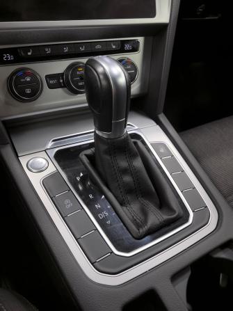Volkswagen Passat B8 с пробегом 2018 года, цена 1 690 000 рублей, 153000 км, универсал, Автокод Объявления