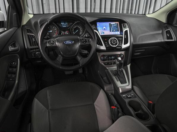 Ford Focus III с пробегом 2013 года, цена 798 000 рублей, 132299 км, хэтчбек, Автокод Объявления
