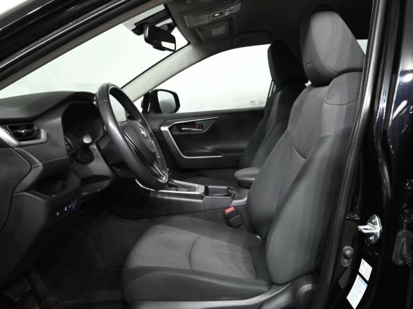Toyota RAV4 V (XA50) с пробегом 2021 года, цена 4 050 000 рублей, 45590 км, внедорожник, Автокод Объявления