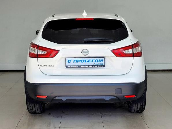 Nissan Qashqai II с пробегом 2018 года, цена 2 000 000 рублей, 63715 км, внедорожник, Автокод Объявления