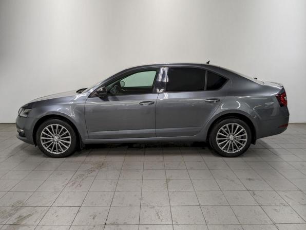 Skoda Octavia III (A7) Рестайлинг с пробегом 2019 года, цена 2 190 000 рублей, 92323 км, лифтбек, Автокод Объявления