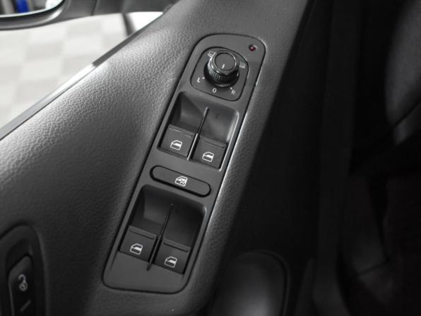 Volkswagen Tiguan I Рестайлинг с пробегом 2015 года, цена 1 309 000 рублей, 163931 км, внедорожник, Автокод Объявления