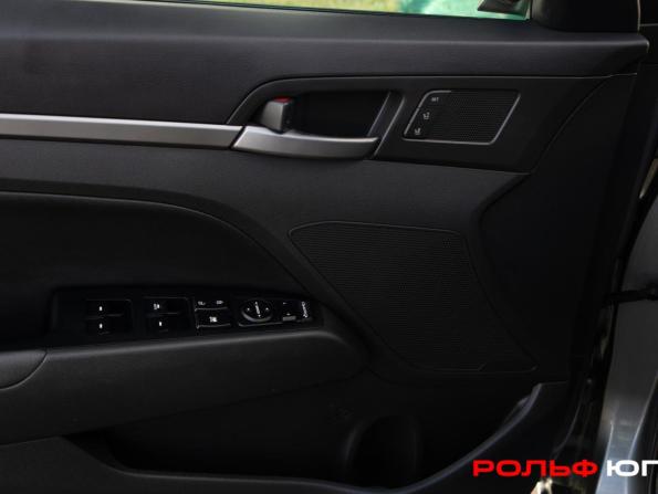 Hyundai Elantra VI (AD) с пробегом 2016 года, цена 1 568 000 рублей, 142787 км, седан, Автокод Объявления