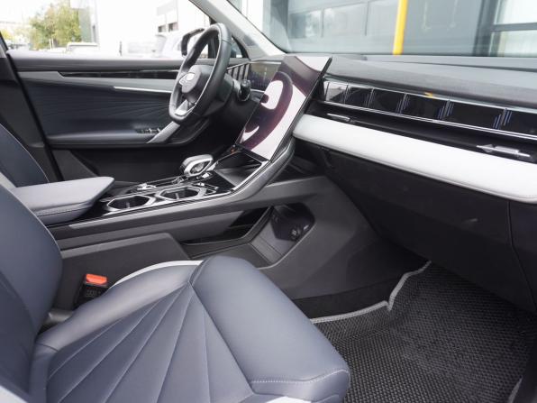 Geely Atlas II с пробегом 2024 года, цена 2 950 000 рублей, 36064 км, внедорожник, Автокод Объявления