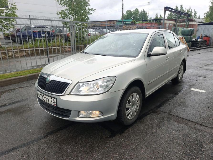 Skoda Octavia II (A5) Рестайлинг Санкт-Петербург  - изображение 1