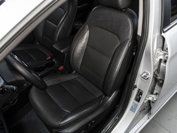 Hyundai Elantra VI (AD) Рестайлинг с пробегом 2019 года, цена 1 500 000 рублей, 113639 км, седан, Автокод Объявления