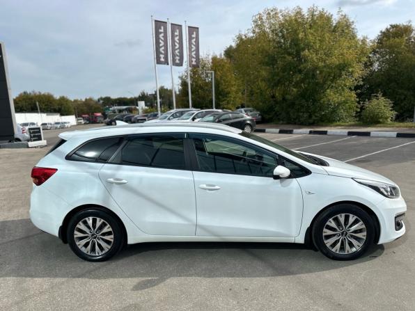Kia Ceed II Рестайлинг с пробегом 2018 года, цена 1 599 000 рублей, 68873 км, универсал, Автокод Объявления