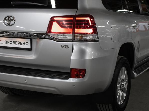 Toyota Land Cruiser 200 Series Рестайлинг 2 с пробегом 2015 года, цена 5 198 000 рублей, 219139 км, внедорожник, Автокод Объявления