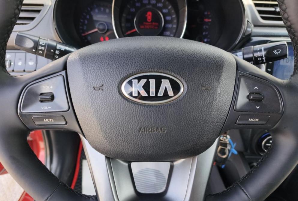 Kia Rio III Саратов  - изображение 22