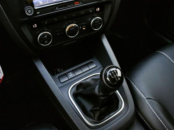 Volkswagen Jetta VI с пробегом 2013 года, цена 1 179 000 рублей, 138793 км, седан, Автокод Объявления