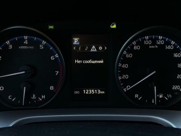 Toyota RAV4 IV (XA40) Рестайлинг с пробегом 2016 года, цена 2 249 000 рублей, 123511 км, внедорожник, Автокод Объявления