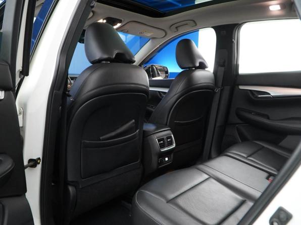 Infiniti QX50 II с пробегом 2018 года, цена 1 953 107 рублей, 204061 км, внедорожник, Автокод Объявления