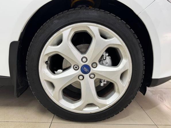 Ford Focus III с пробегом 2013 года, цена 755 000 рублей, 155497 км, универсал, Автокод Объявления