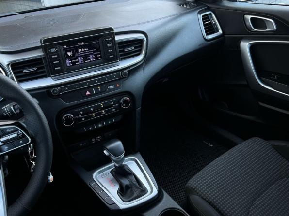 Kia Ceed III с пробегом 2020 года, цена 1 677 000 рублей, 110000 км, хэтчбек, Автокод Объявления