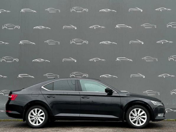 Skoda Superb III с пробегом 2017 года, цена 1 567 800 рублей, 240872 км, лифтбек, Автокод Объявления