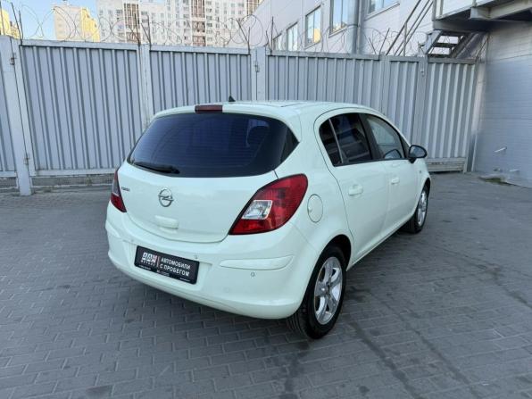 Opel Corsa D Рестайлинг II с пробегом 2012 года, цена 689 000 рублей, 94500 км, хэтчбек, Автокод Объявления