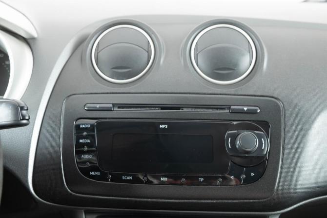 SEAT Ibiza IV с пробегом 2011 года, цена 599 000 рублей, 218000 км, хэтчбек, Автокод Объявления