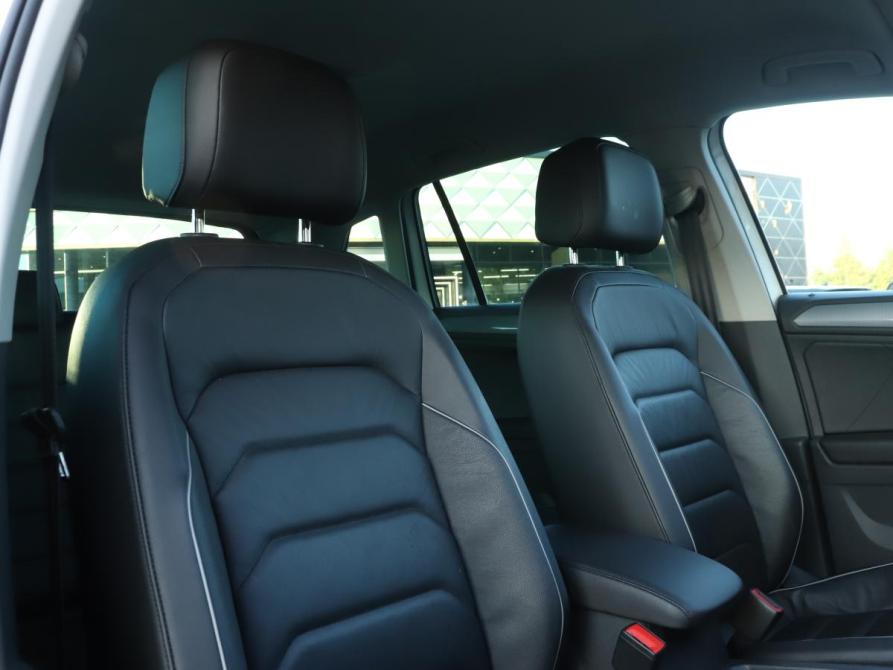 Volkswagen Tiguan II Рестайлинг Москва  - изображение 14