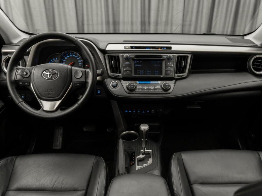 Toyota RAV4 IV (XA40) Москва  - изображение 8