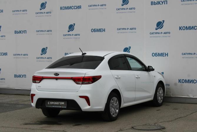 Kia Rio IV с пробегом 2019 года, цена 1 299 000 рублей, 82000 км, седан, Автокод Объявления