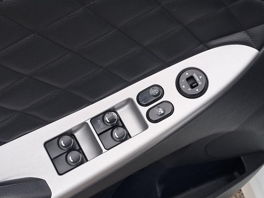 Hyundai Solaris I Набережные Челны  - изображение 23