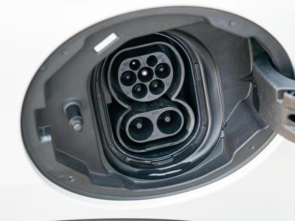Mini Hatch III (F55/F56) Рестайлинг 2 с пробегом 2021 года, цена 3 190 000 рублей, 22506 км, хэтчбек, Автокод Объявления