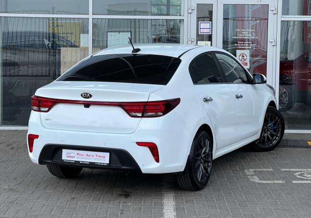 Kia Rio IV с пробегом 2017 года, цена 1 459 000 рублей, 96000 км, седан, Автокод Объявления