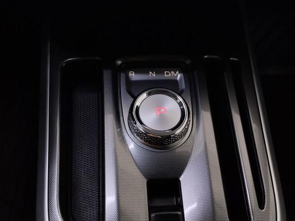 Haval Jolion I Рестайлинг с пробегом 2024 года, цена 2 050 000 рублей, 36600 км, внедорожник, Автокод Объявления