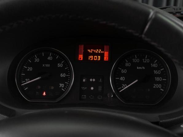 Renault Sandero I с пробегом 2014 года, цена 899 000 рублей, 42422 км, хэтчбек, Автокод Объявления