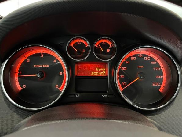 Peugeot 408 I Рестайлинг с пробегом 2018 года, цена 724 000 рублей, 200450 км, седан, Автокод Объявления